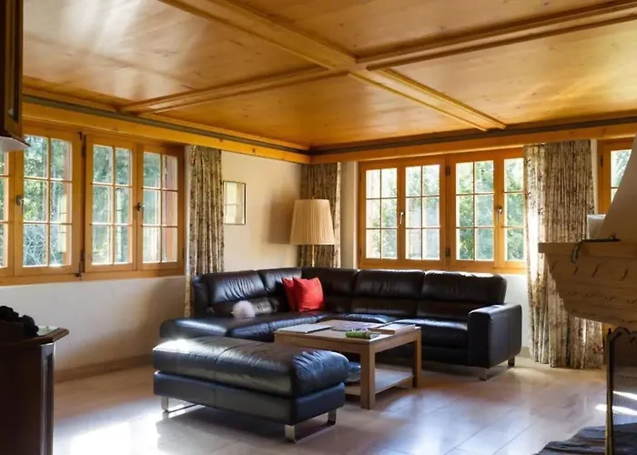 Cozy Overlooking The Gstaad Mountain Area * Schönried