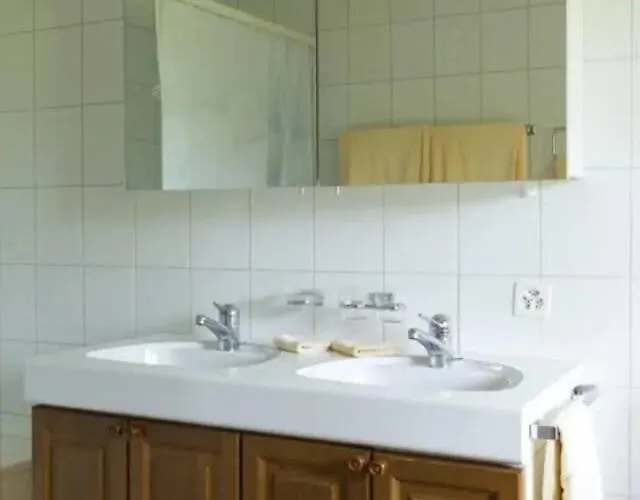 Cozy Overlooking The Gstaad Mountain Area * Schönried